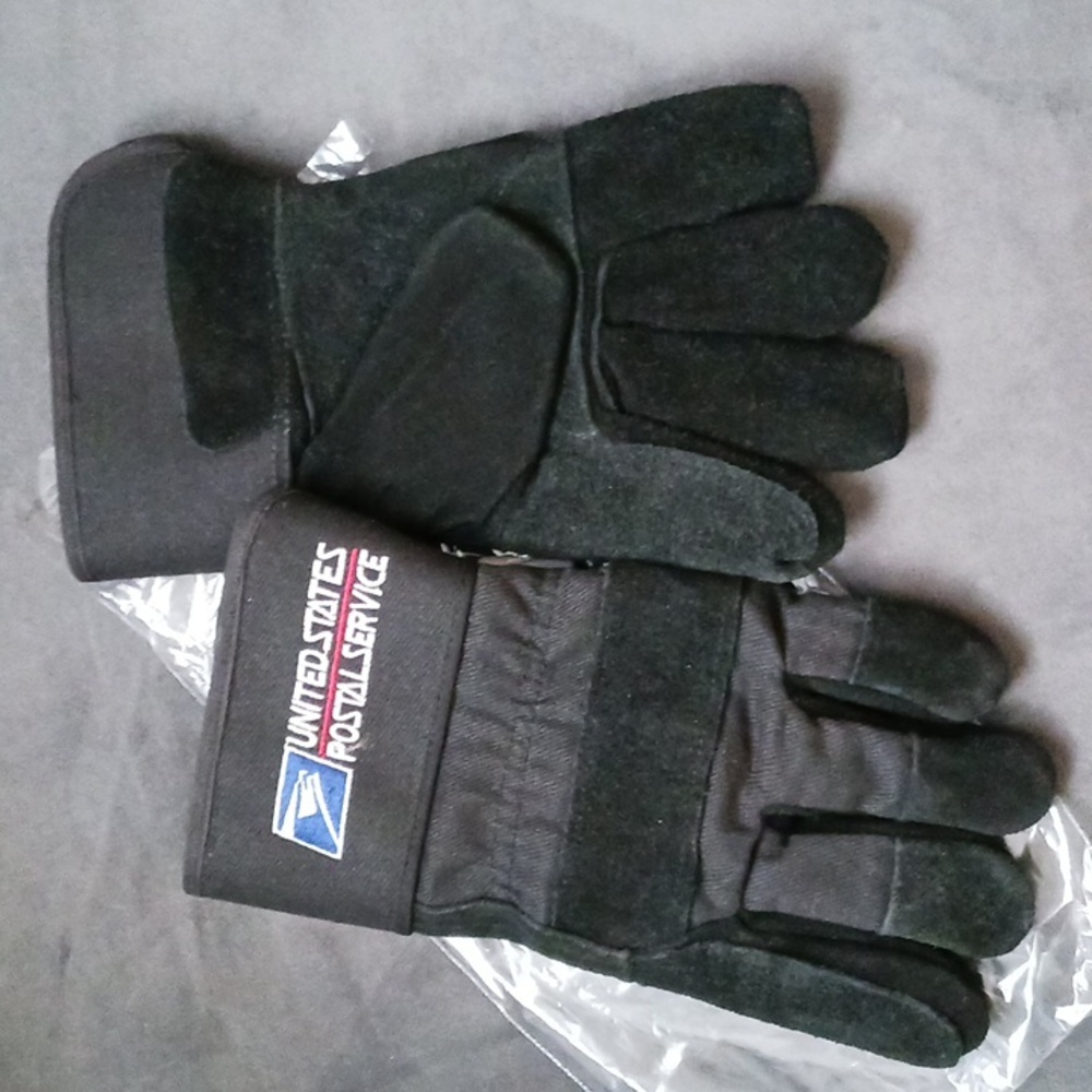 USPS Work Gloves - Picture 2 of 5